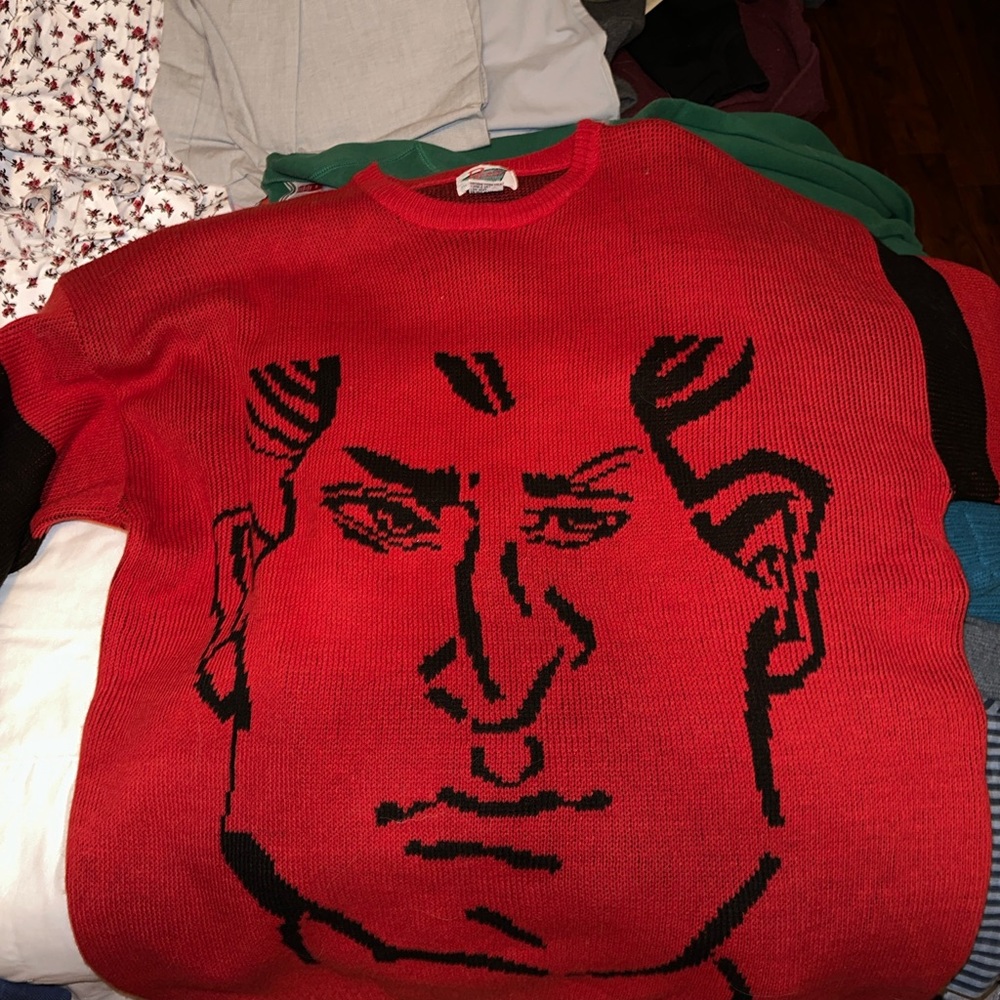 PAZZO! Vintage Red Graphic Sweater